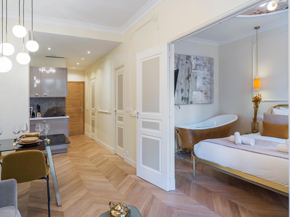 The Gatsby Suite Paris Exterior photo